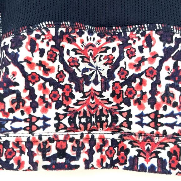 Athleta Sports Bra Indigo Shores Size Medium Red White Blue Print Gym Racerback - Picture 4 of 7